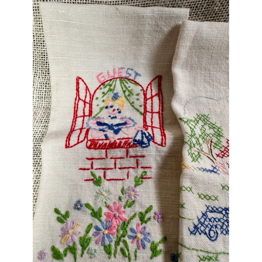 Hand Embroidered Linen Hand Towels Set of 3‎ Welcome Guest Cottagecore 12x18 vtg